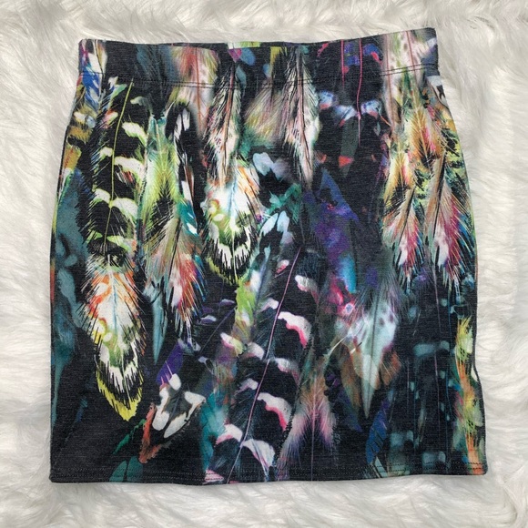 Nollie Skirt - Picture 1 of 4